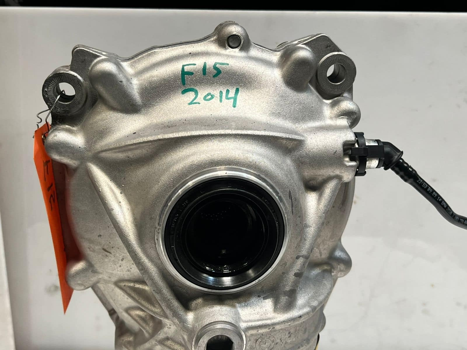 2014 BMW X5 F15 N47 X6 E71 F10 F20 F30 E70 Front AXLE Differential 8635861 OEM