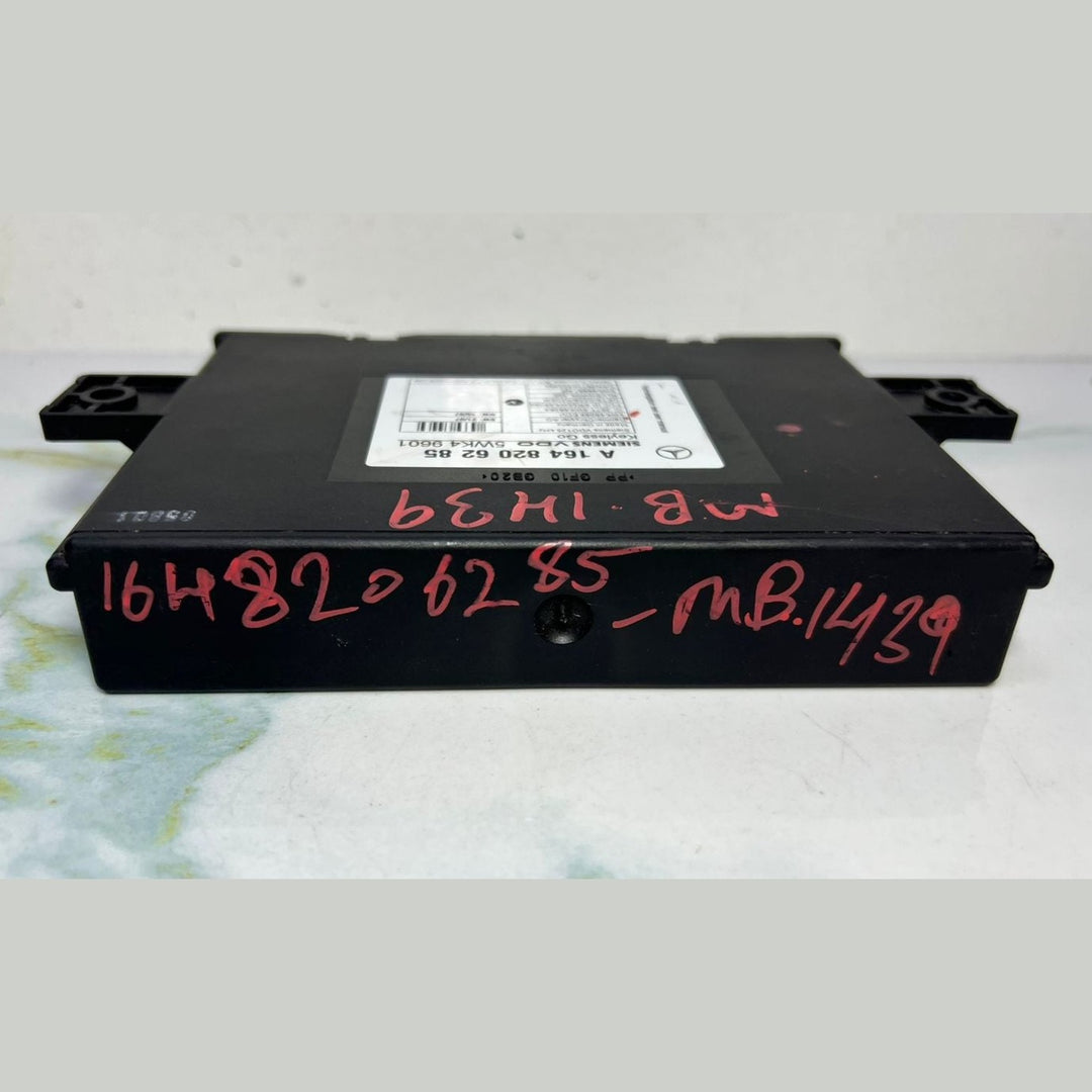 2007-2012 Mercedes  GL450 Keyless Go Control Module A1648206285 GL-Class X164