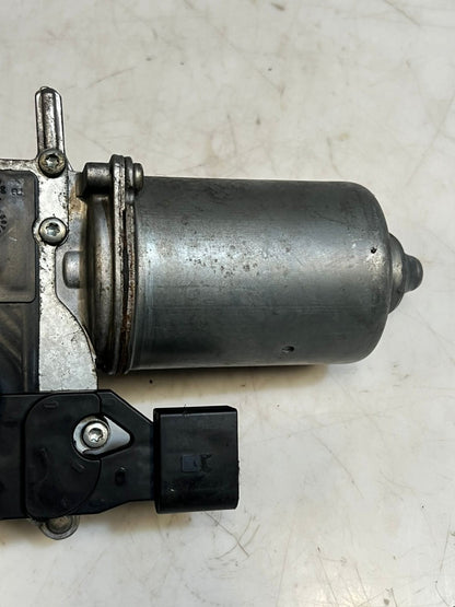 2007-2013 BMW X5 E70 Front Windshield Wiper Motor ASSEMBLY 7200536 OEM