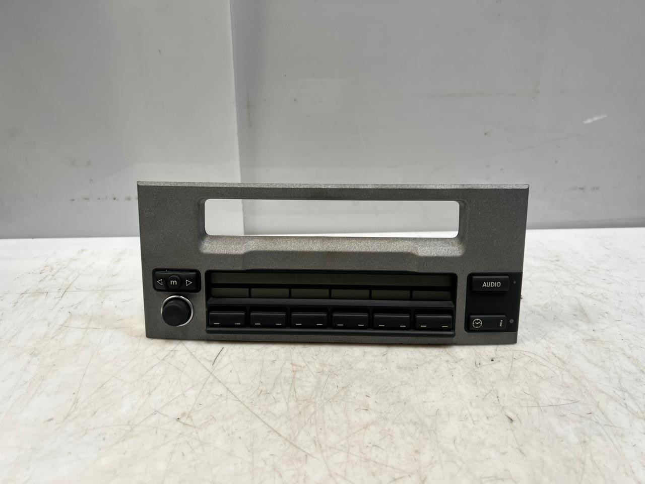2002-2012 Land Rover Range Rover III L322 models Radio 7609213040 