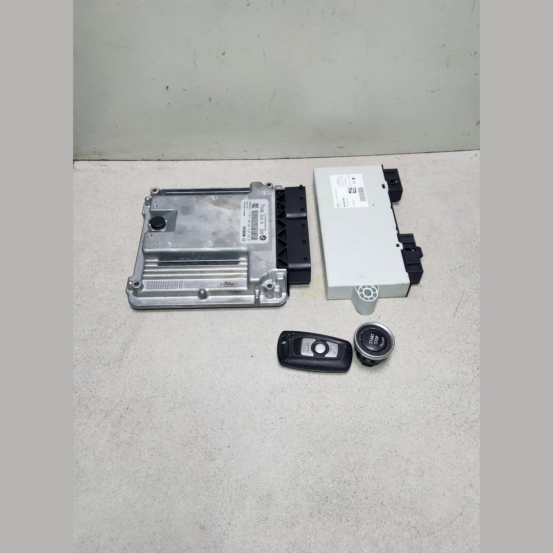 BMW F25 X3 3.0 DIESEL Engine Control Unit 8572869 ECU SET 2014 