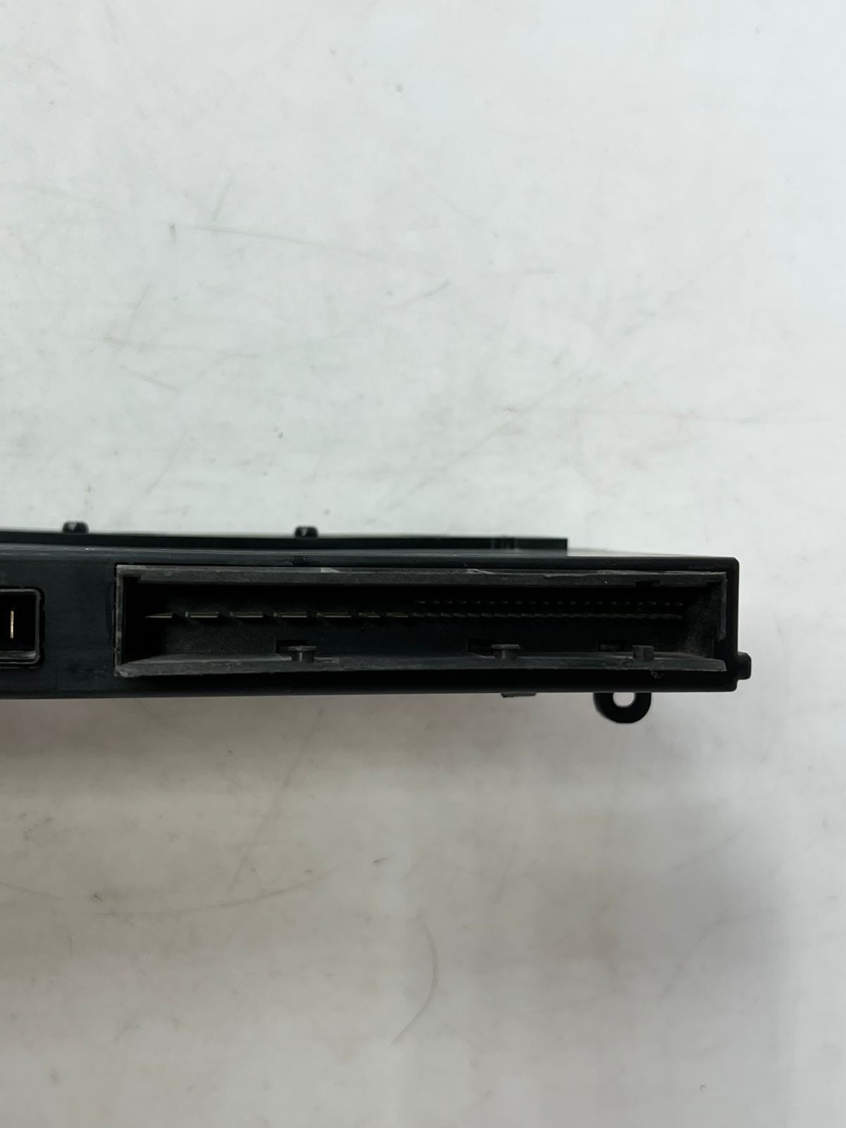 2011 BMW E90 E92 E93 E82 E84 328i Body Control Module BCM 9267204 OEM