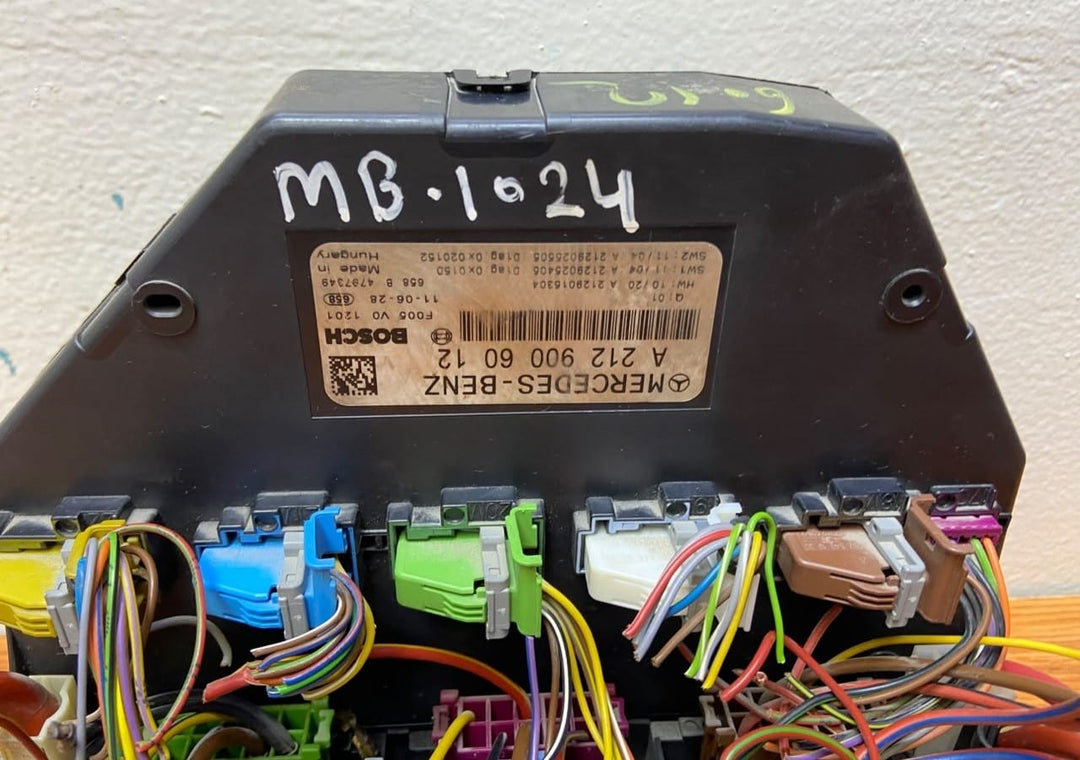 2010-1016 Mercedes E350 Front Sam Fuse Box Control Unit A2129006012 W204 W212