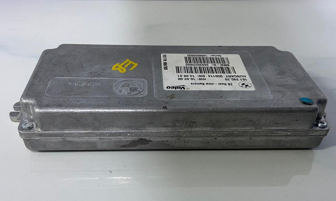 OEM BMW F01 F10 F30 F32 F06 F12 REAR VIEW CAMERA CONTROL MODULE 9302256