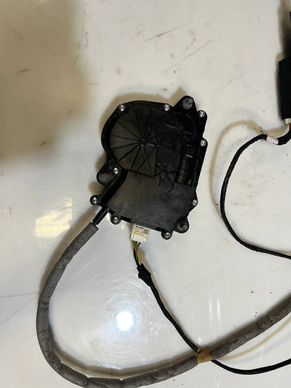 2010-2015 BMW 740i F01 F02 F04 TAILGATE Trunk Lid Latch Lock Actuator 7269543