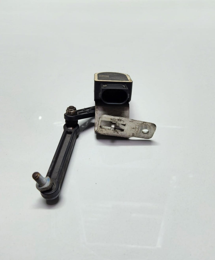 2010-2016 BMW 535i Headlight Level Sensor 6784075 5 Series F10 and F11 OEM