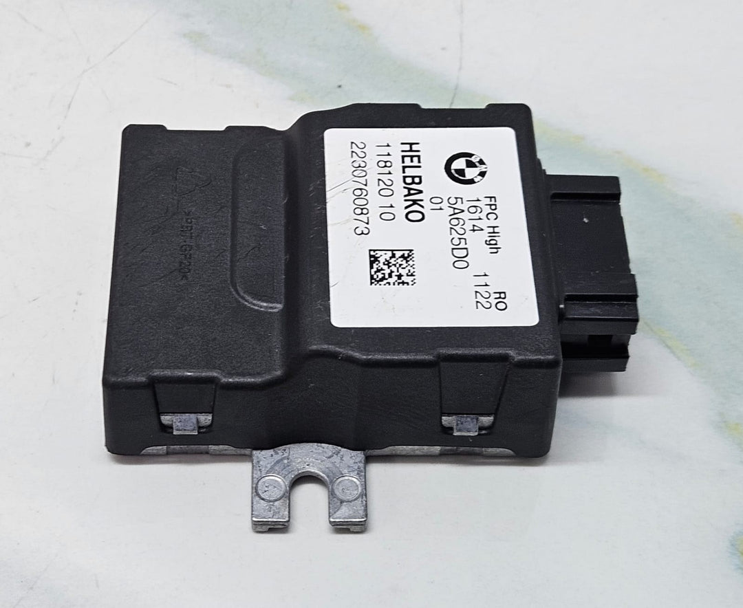 2022-2024 BMW 330i 3 Series G20 G21, 4 Ser G23 Fuel Pump Control Module 5A625D0
