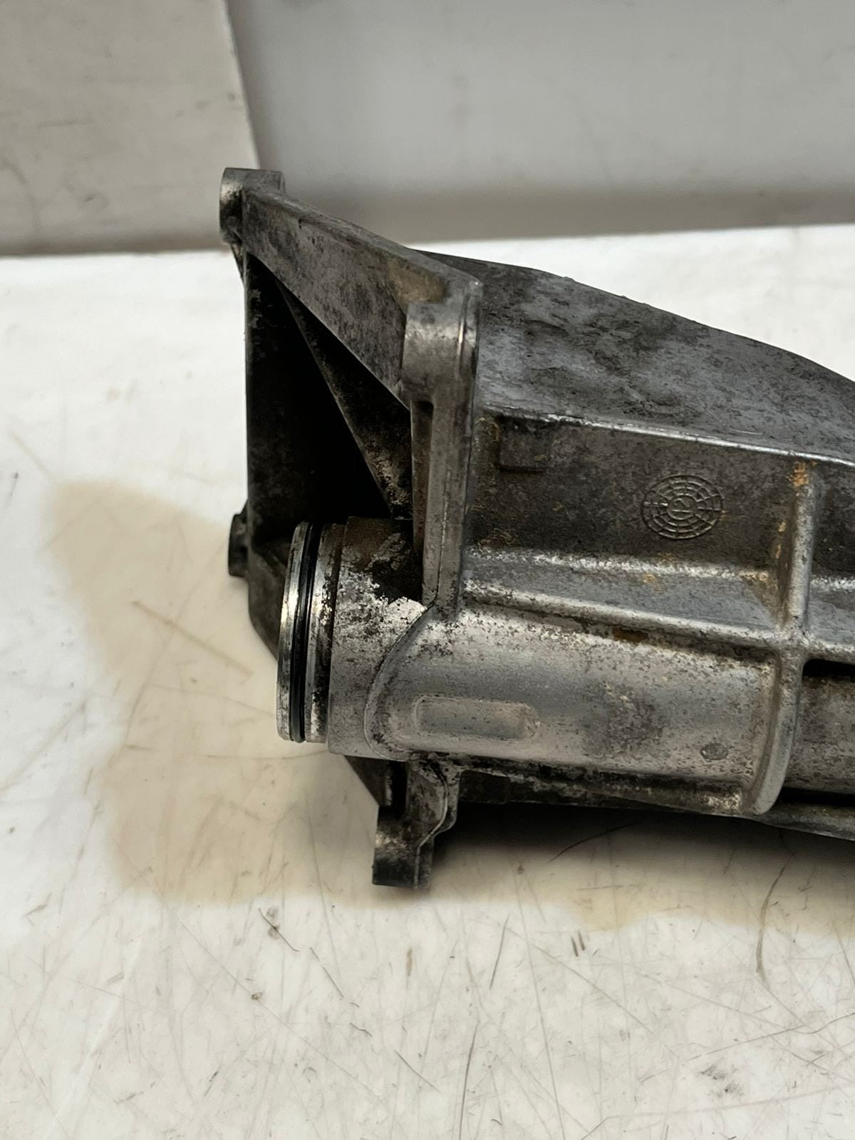 2014-2018 BMW X5 F15 and E70 LCI FRONT Driveshaft Support Bracket 7600691 OEM