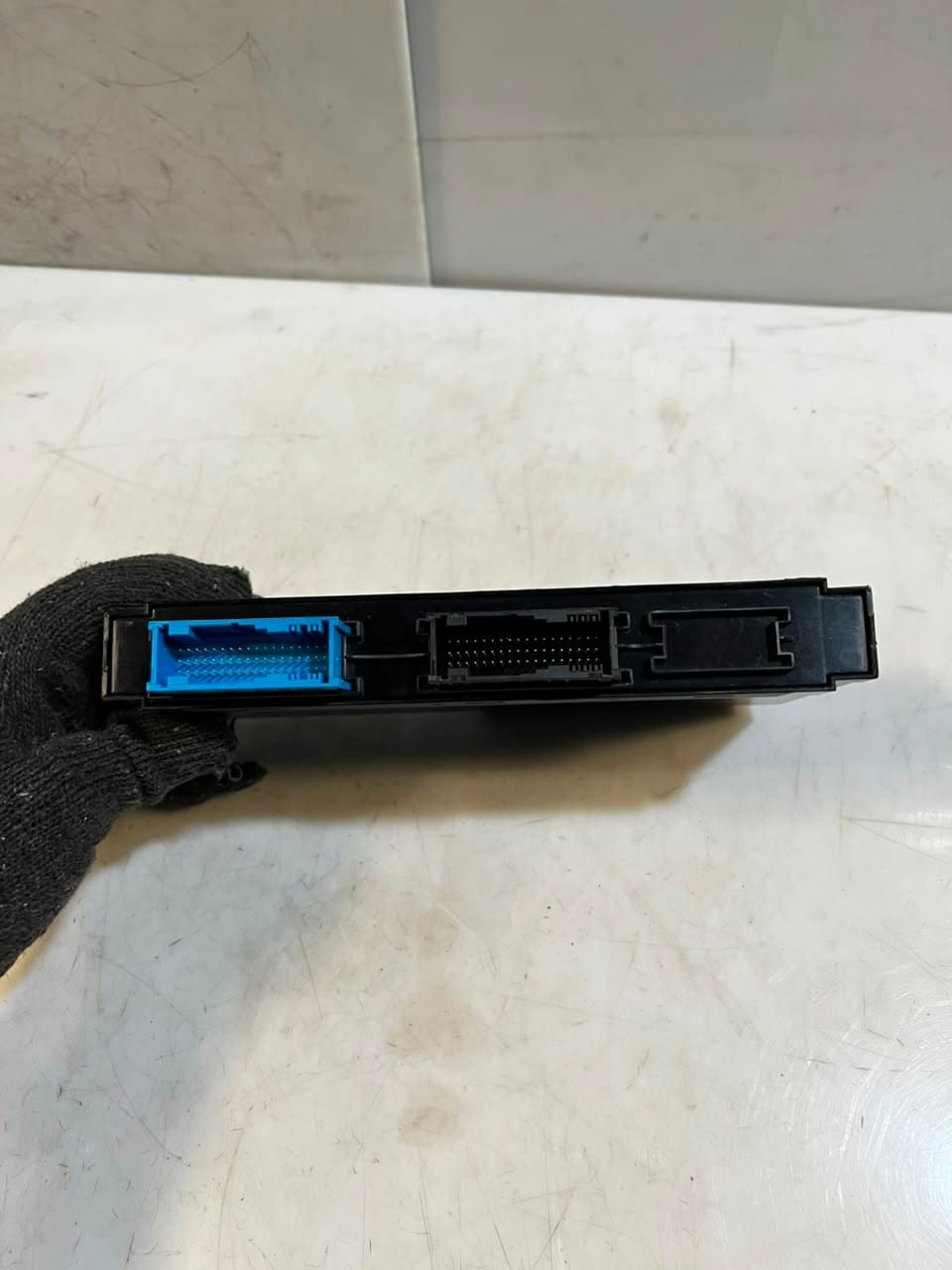 2010-2015 BMW X1 E84 COMFORT / Body Control Module BCM 9286785 OEM