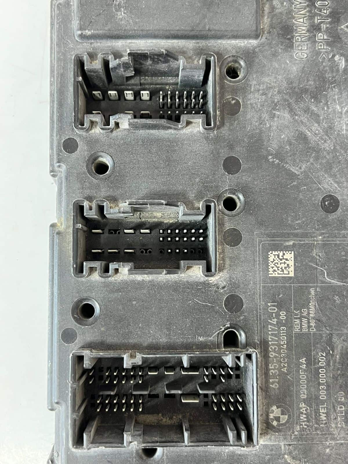 BMW F30 F31 F32 F33 F36 Rear Electronic Module Body control unit 9317174