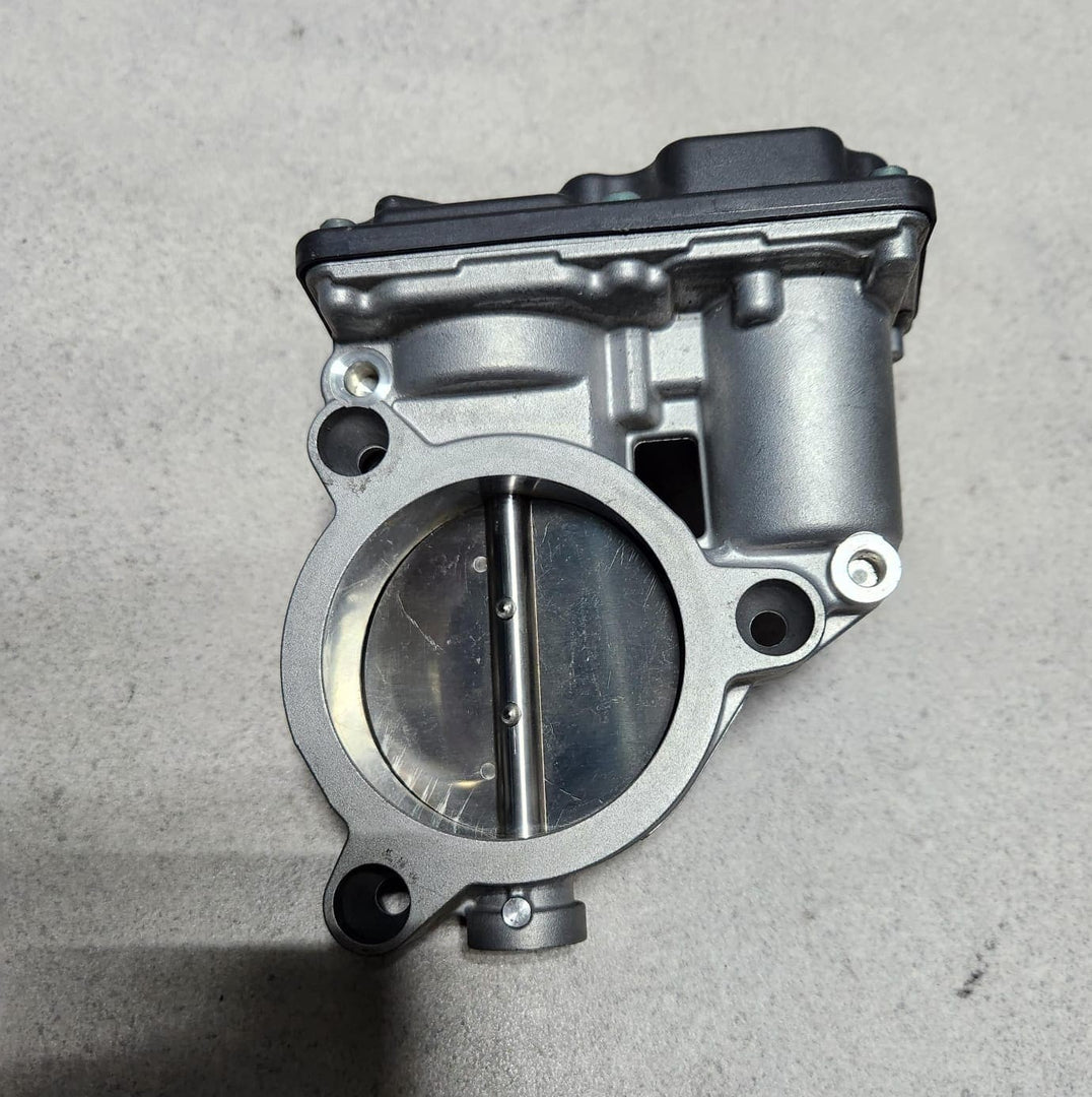 Genuine 2018-2020 BMW X2 Throttle Body 7619008 F48 G05 G07 G11 G1 G30 F90 F92