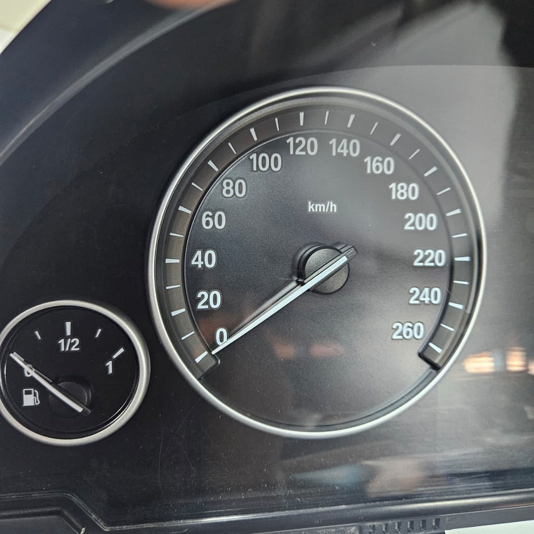 OEM BMW 5 Series F10 Instrument Cluster 9227602 2011-2013 523I