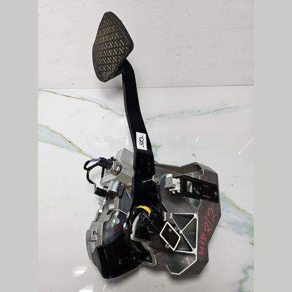10-15 Mercedes-Benz W212 E-Class Hybrid Brake Pedal Assembly A212 2900301 OEM