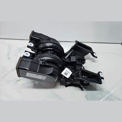 2016-2019 BMW 7 Series G11 740i 750i M760i, X5 G05, X7 Rear Blower Motor 9315950