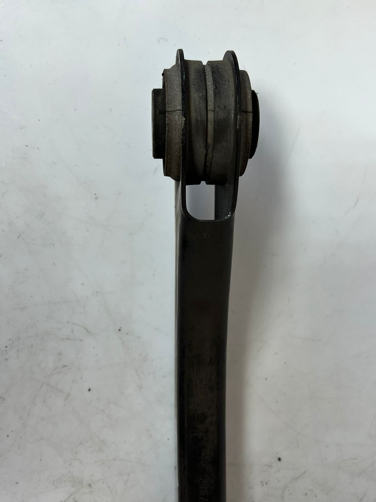 2017-2020 BMW 540i G30 G12 740i G32 G12 Rear Left Lower Control Arm 6861125 OEM
