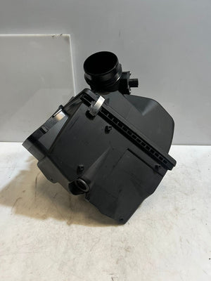 BMW 1 3 5 Series F20 F22 F30 F32 F36 B48 Air Filter Box MAHLE 8601677 OEM