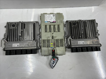 2016-2018 BMW 7 Series G11 G12 750li Engine Control Unit 8680196