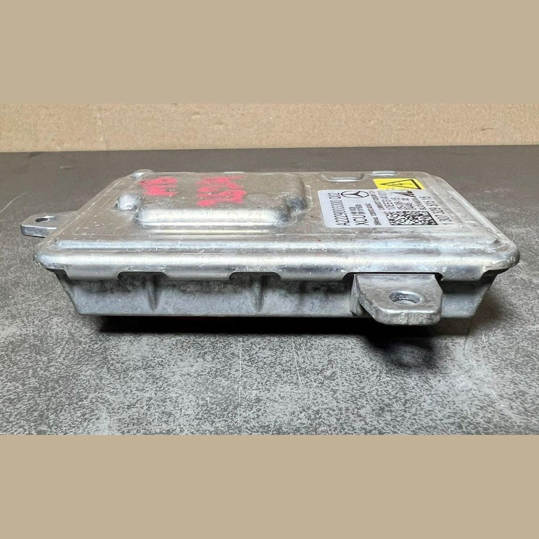Mercedes Benz W222 Xenon Light Headlight Control Module Unit A222 9003300 OEM