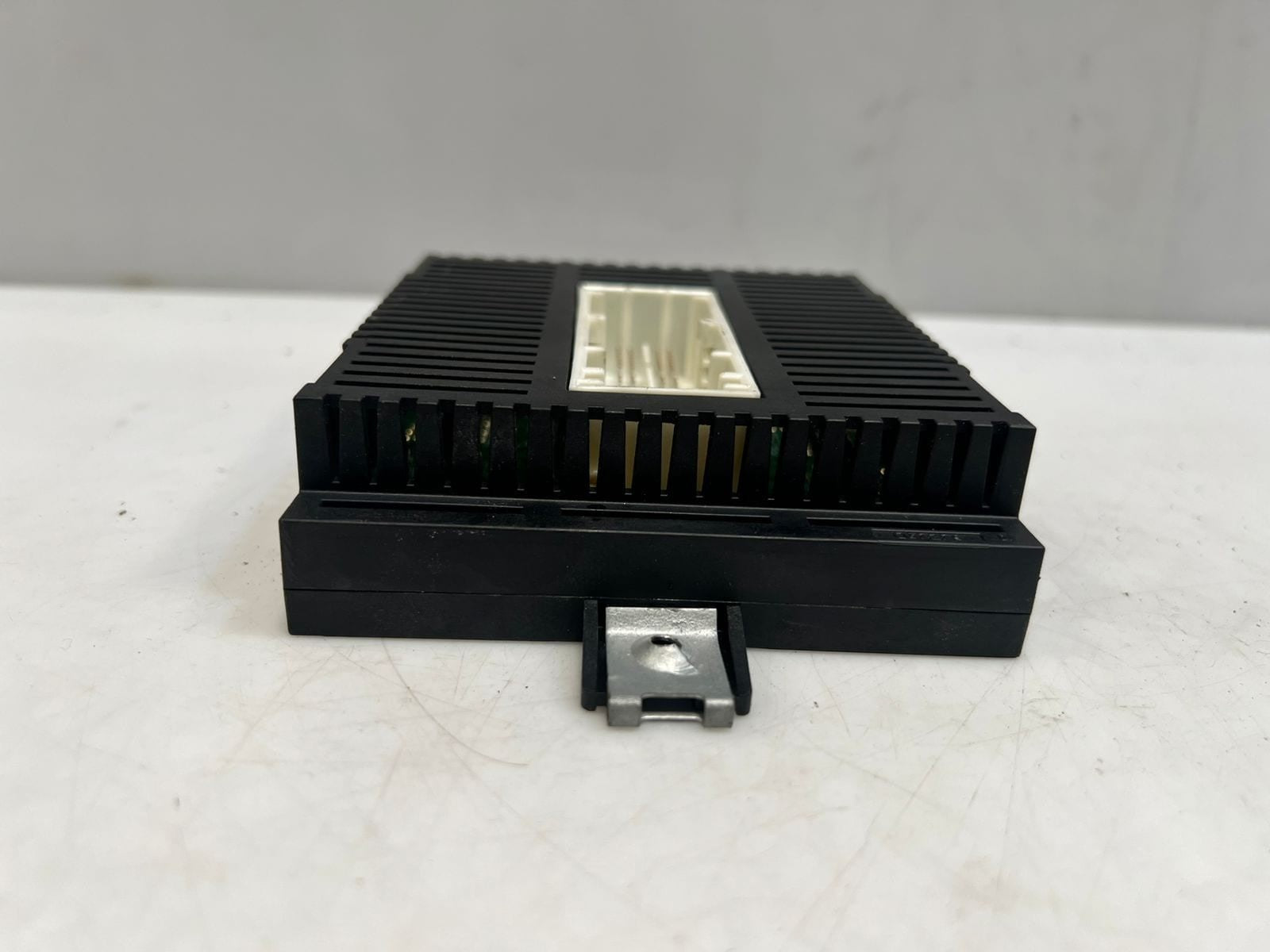 2001-2008 BMW 7 Series E65 E66 Light Control Module 9116254 OEM