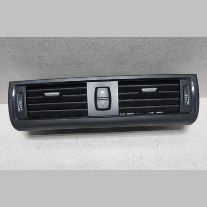 BMW Dashboard Center Air Vent 92053571 Series F20 F21, 2 Series F22 F23