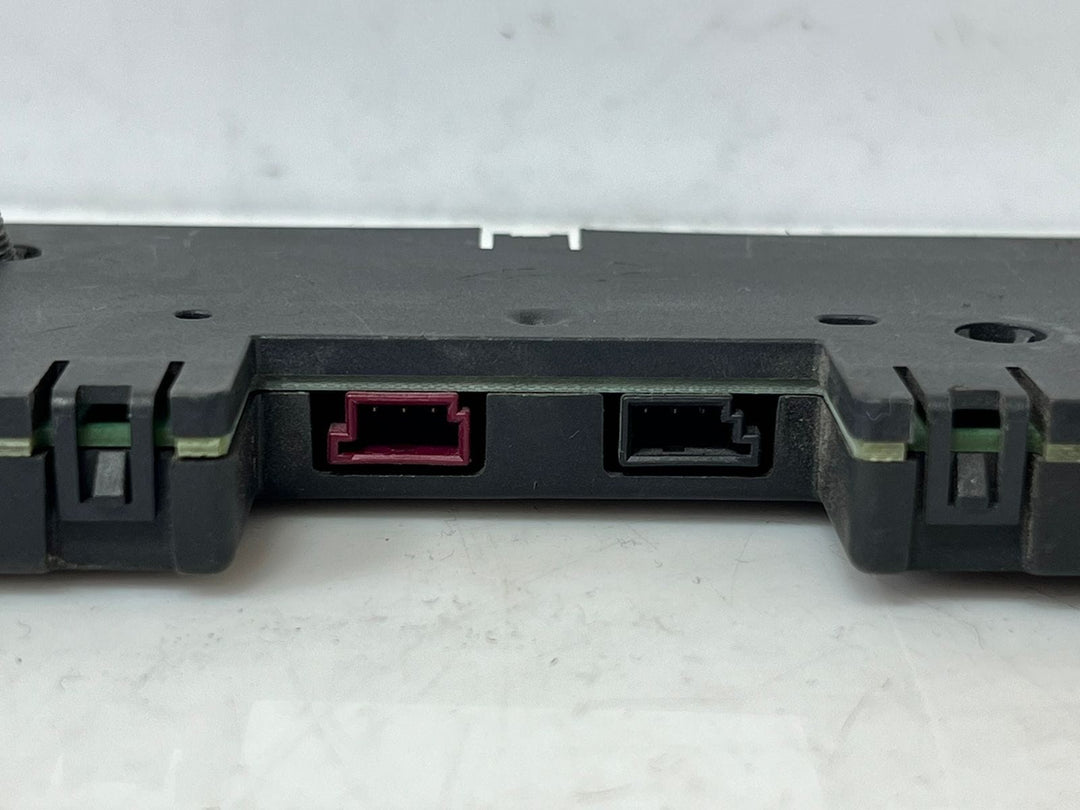 2007-2013 BMW X5 E70 AM FM ZB 434 Antenna Amplifier Diversity 9193848 OEM