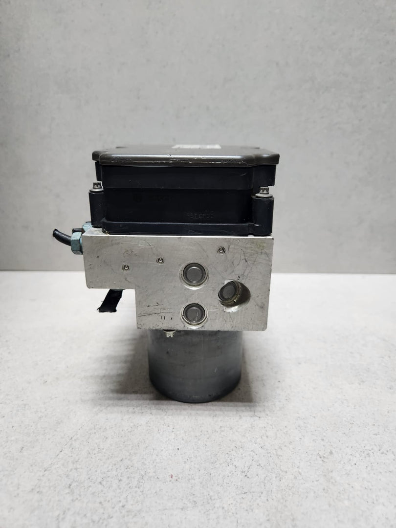 2014-2018 BMW X5 Abs Pump Module 6870759 X5 and X6 F15 F16