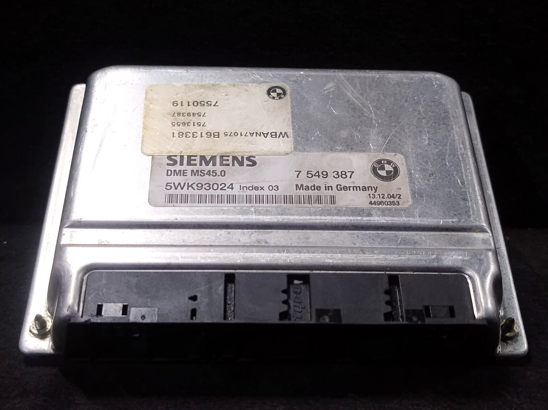 BMW 525i E60  M54 ENGINE CONTROL UNIT ECU MODULE ONLY 5WK93024 MS45.0 - 7549387