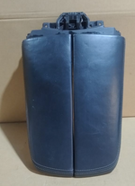 Bild in die Galerieansicht laden, BMW G11 G12 750I 740I ARMREST STORAGE COMPARTMENT LID P/N 9348741