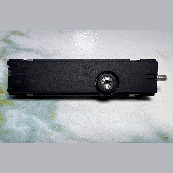 2016 Mercedes-Benz SL63 AMG Antenna Amplifier A2319052300 SL63 AMG R231, C43 AMG