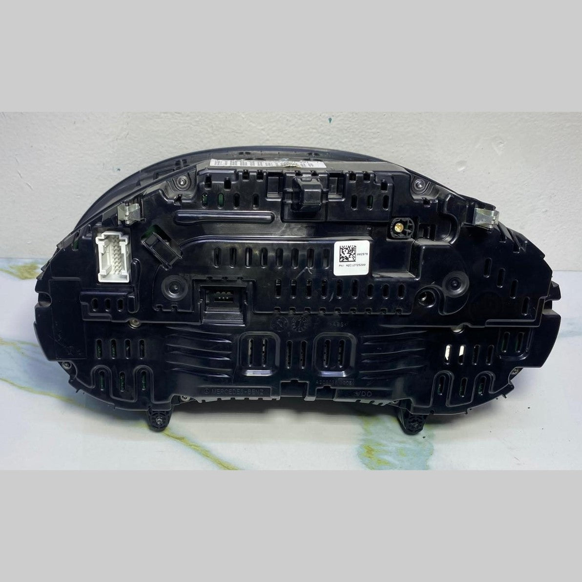 Benz Instrument Cluster A2059001930