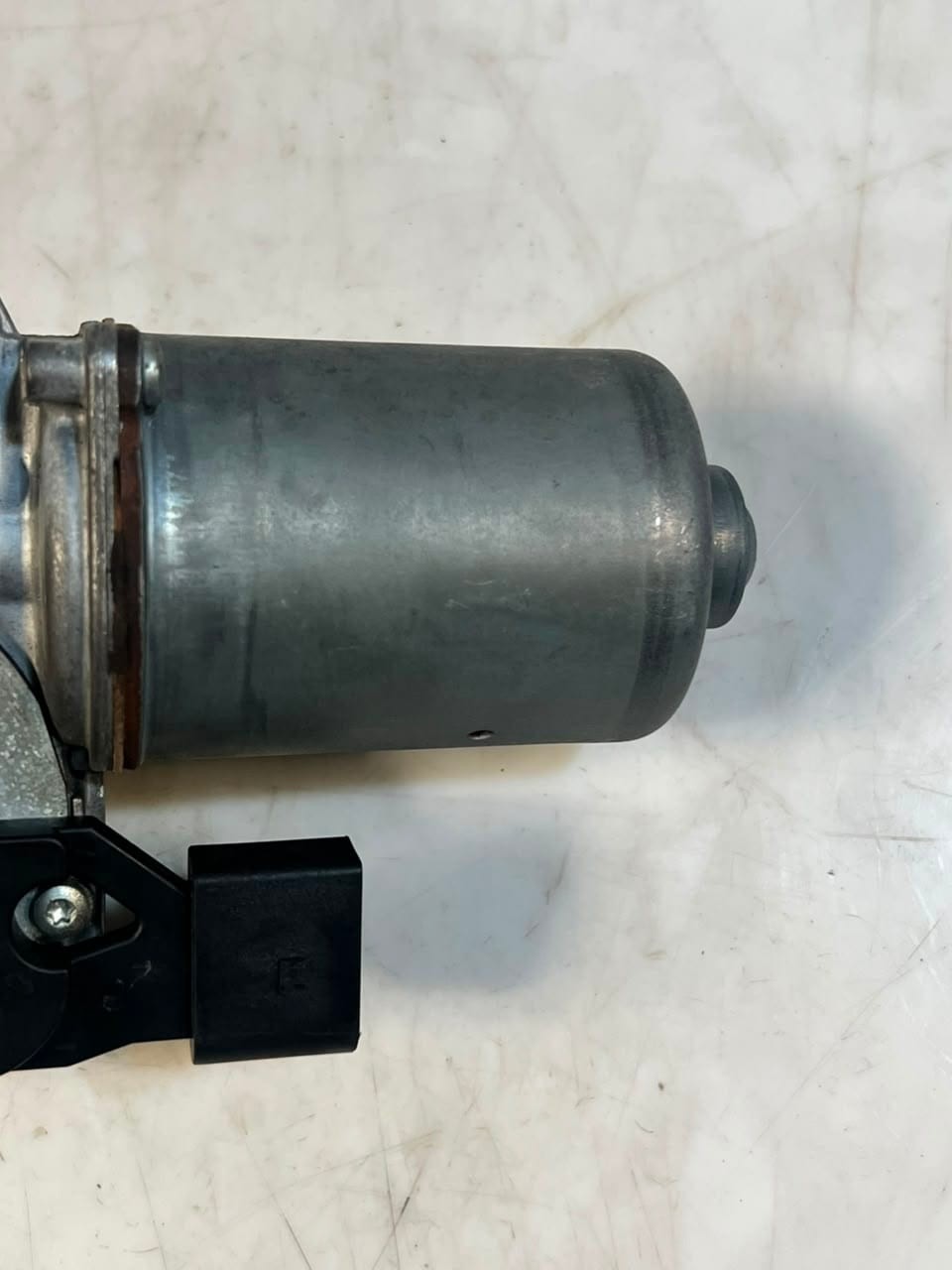 2011-2017 Mini Cooper R60 R61 Countryman Front Wiper Motor 9804399 OEM