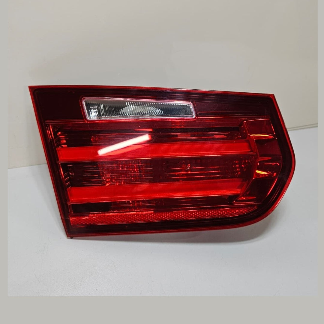 2012-2015 BMW  320i, 328i, 335i.Rear Left Inner Taillight Assembly 7259915 f30