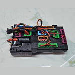 Bild in die Galerieansicht laden, 2019-2023 BMW X7 X5 G05 Rear Power Distribution Fuse Box 8706212 OEM