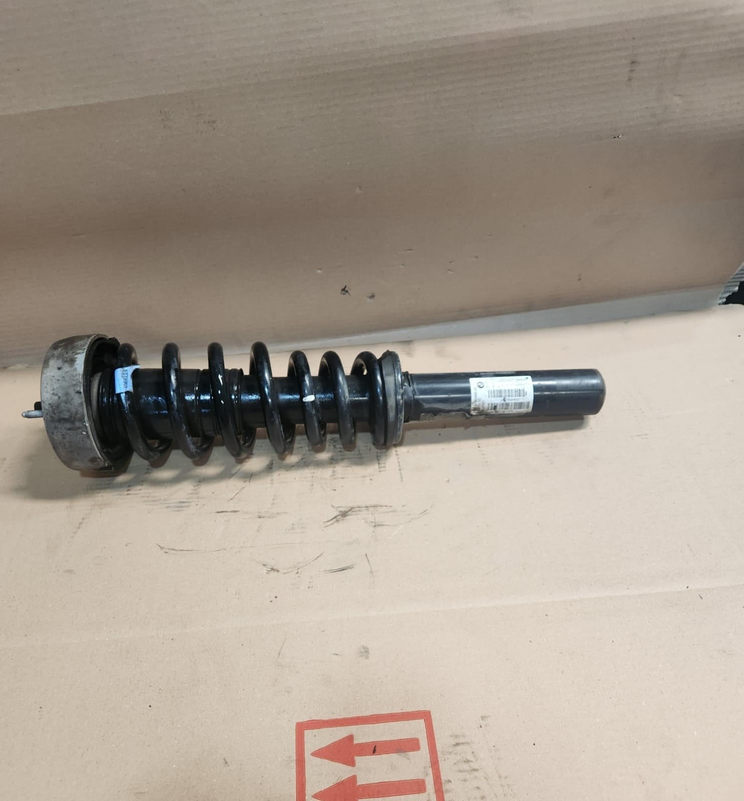 2006-2013 BMW X5 Front Shock Absorber 6780488 X5 E70 right
