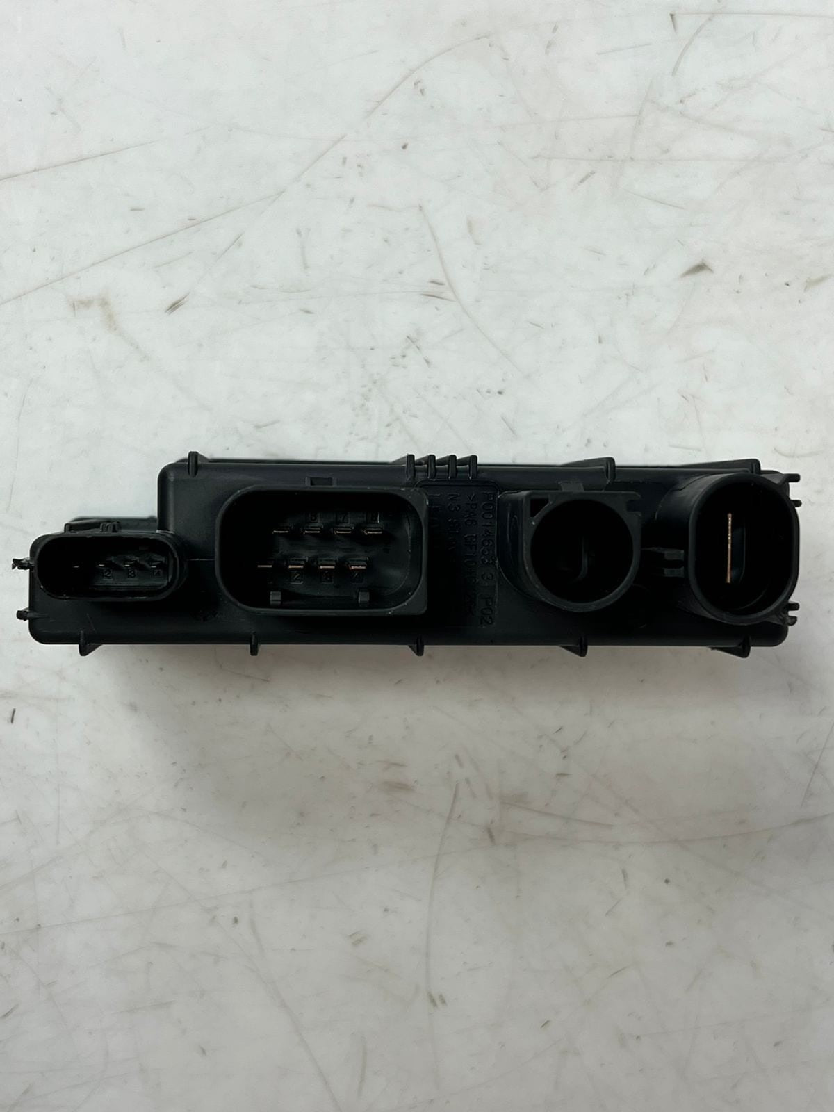14-19 BMW X1 F45 F46 F48 F52 F54 F57 F60 Integrated Power Supply Module 8647841