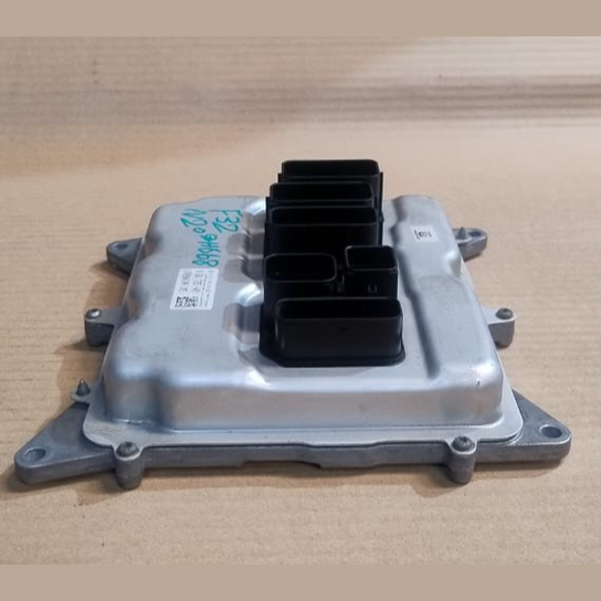 BMW F30 320i F32  F32 120i 320i N20 ENGINE CONTROL Unit ECU SET DME - 8631725