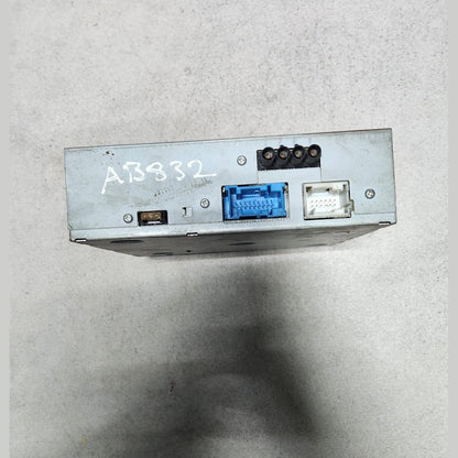 2010-2011 Mercedes-Benz C250 Tv Tuner A2048205285 W204 C-Class C250 and C63 AMG