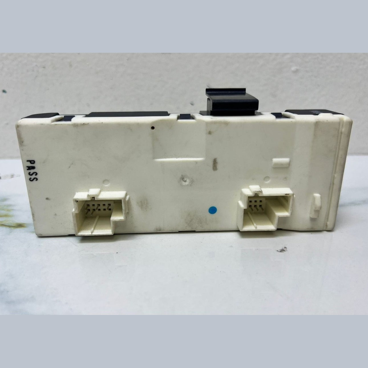 Genuine Mercedes-Benz W222 S-Class Trunk Lid Control Unit A 222 900 60 08