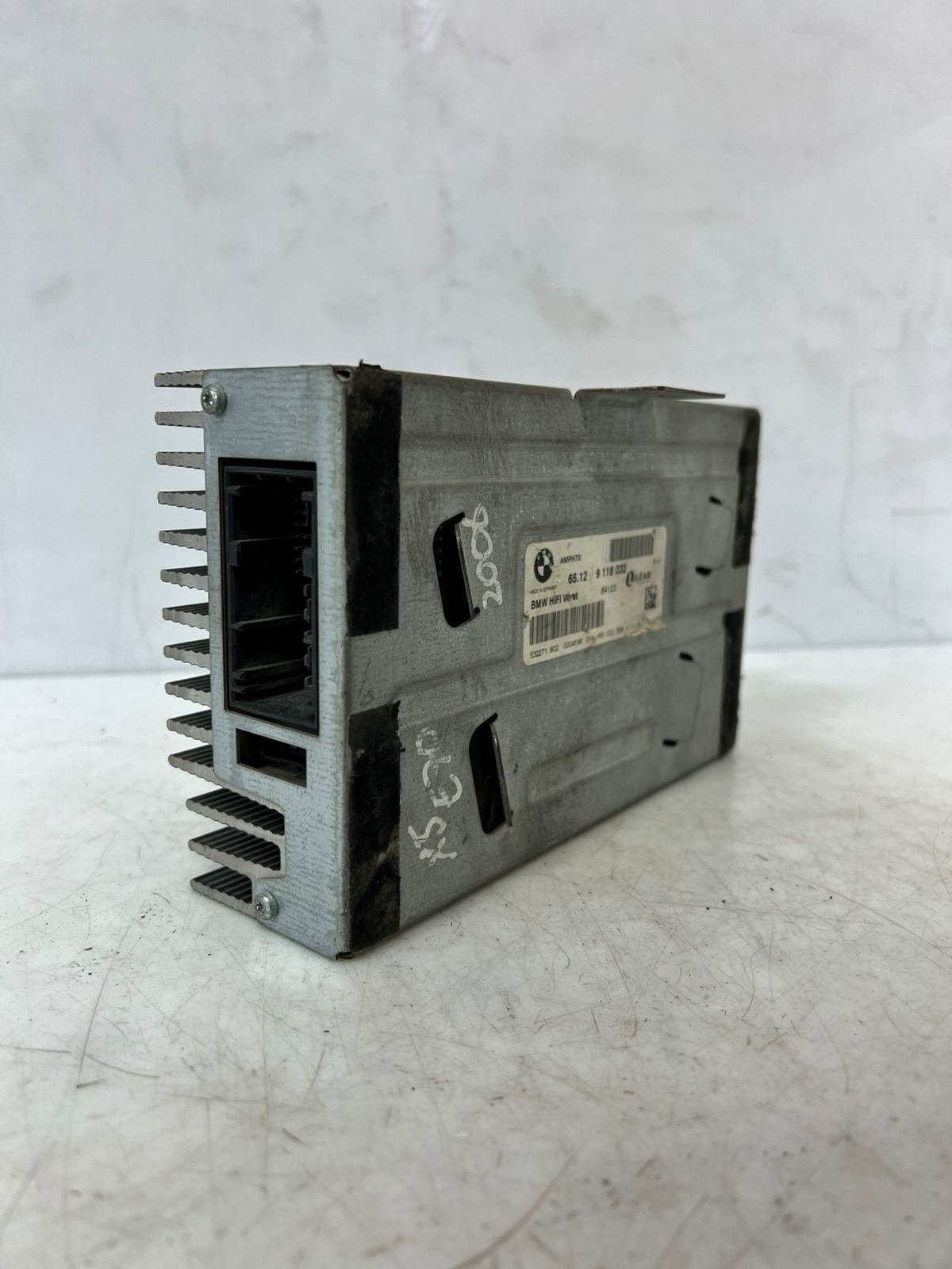2003-2013 GENIUNE BMW X5 E70 HiFi Lear Audio Amplifier 9118032 OEM