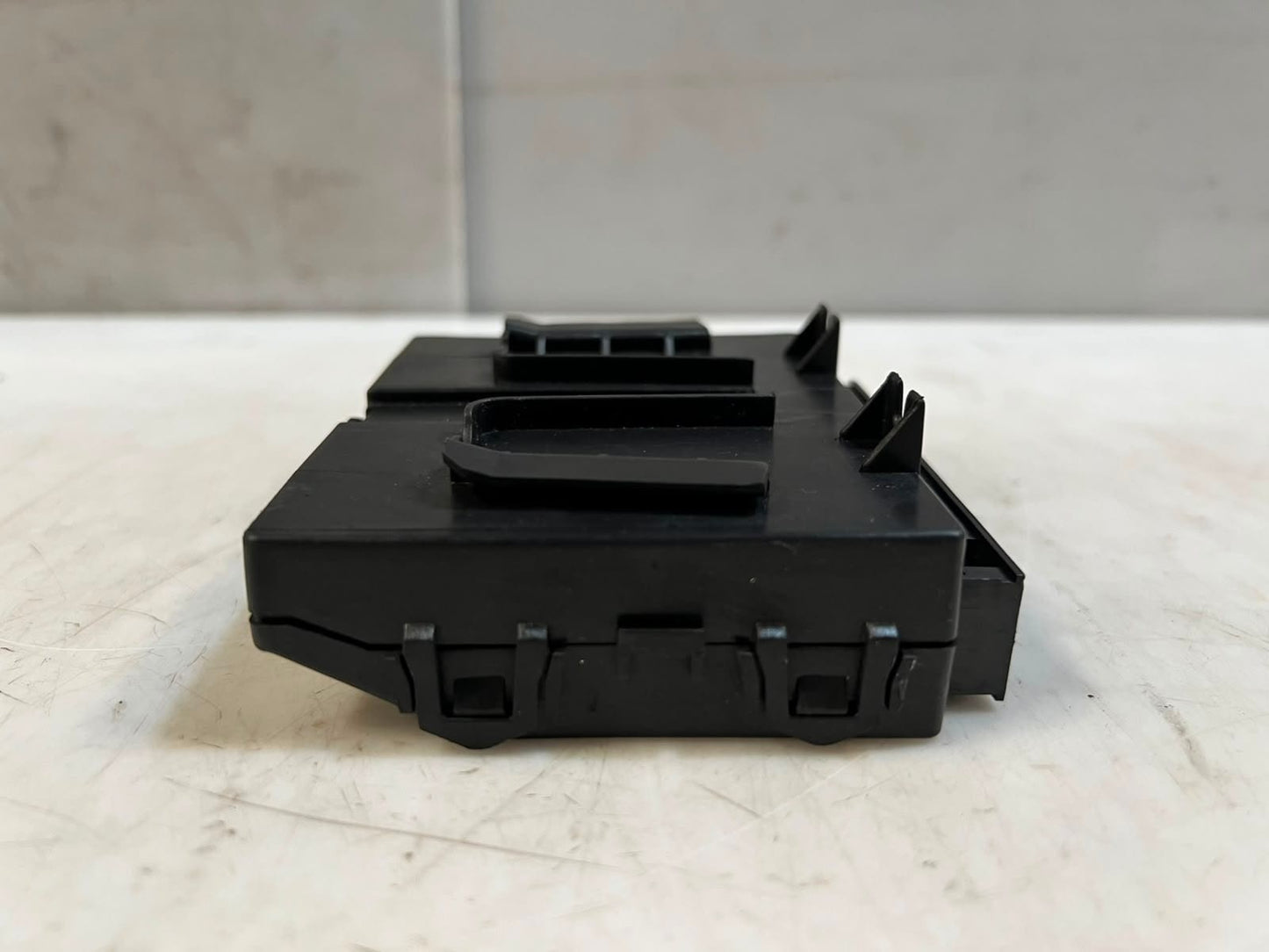 2014 BMW 3 Series F30 F31 F35 F32 320i Air Conditioning Control Module 9311850 