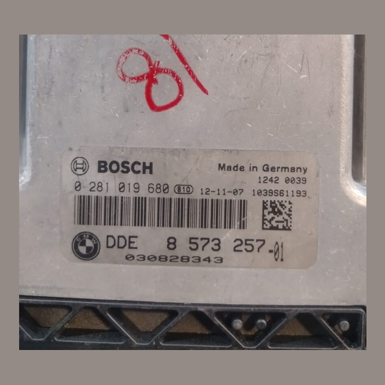 BMW F10 F11 520d DIESEL N47N 184HP  ENGINE CONTROL UNIT ECU ONLY  DDE 8573257