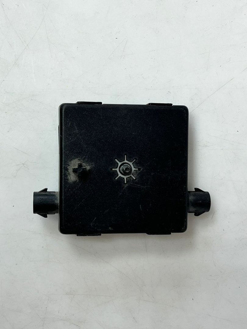 2014-2018 BMW X5 F15, F16 X6 F26 X4 Antenna Amplifier 9343304 OEM