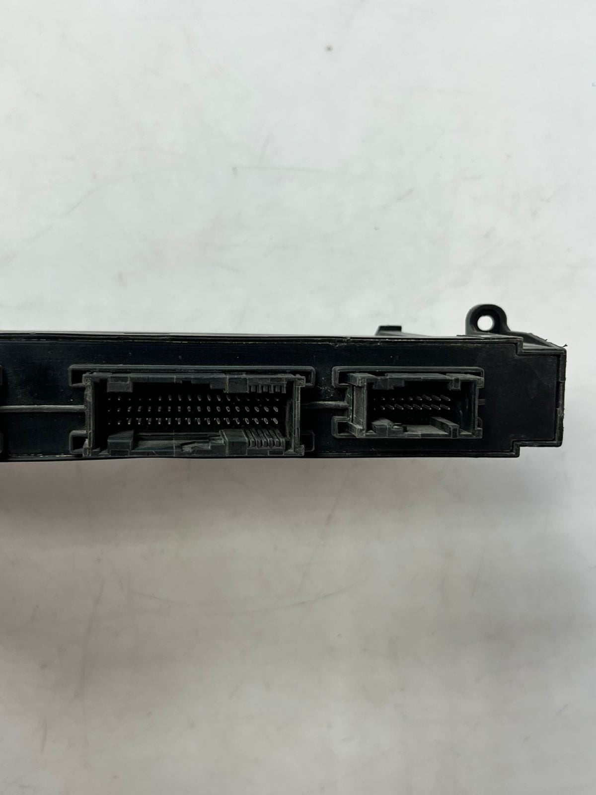 2012 BMW F10 5 Series 550i 535i Junction Box Body Control Module BCM 9267466 OEM