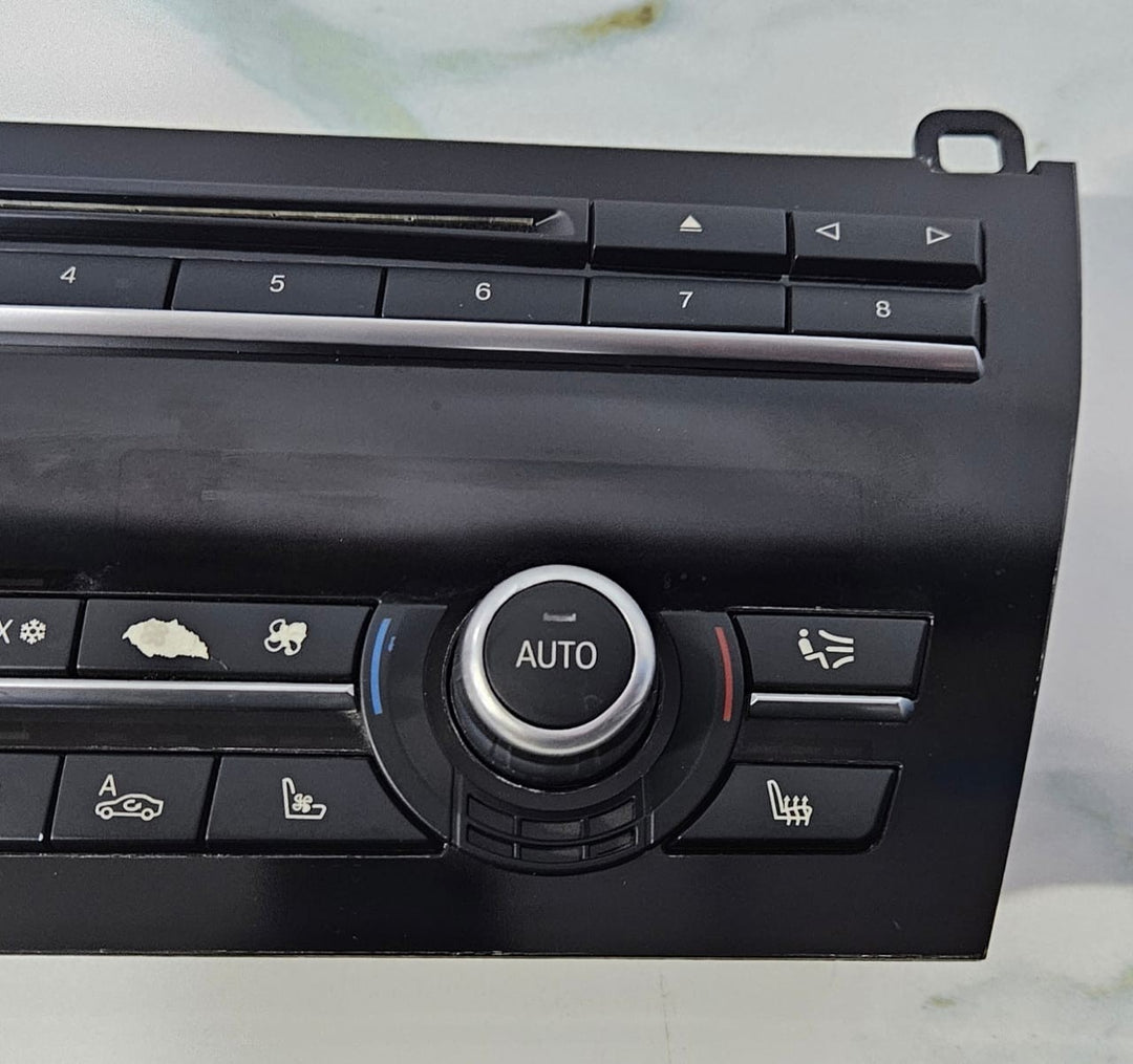 OEM BMW 7 F01 F02 F03 F04 Climate control and Radio Panel 9224749