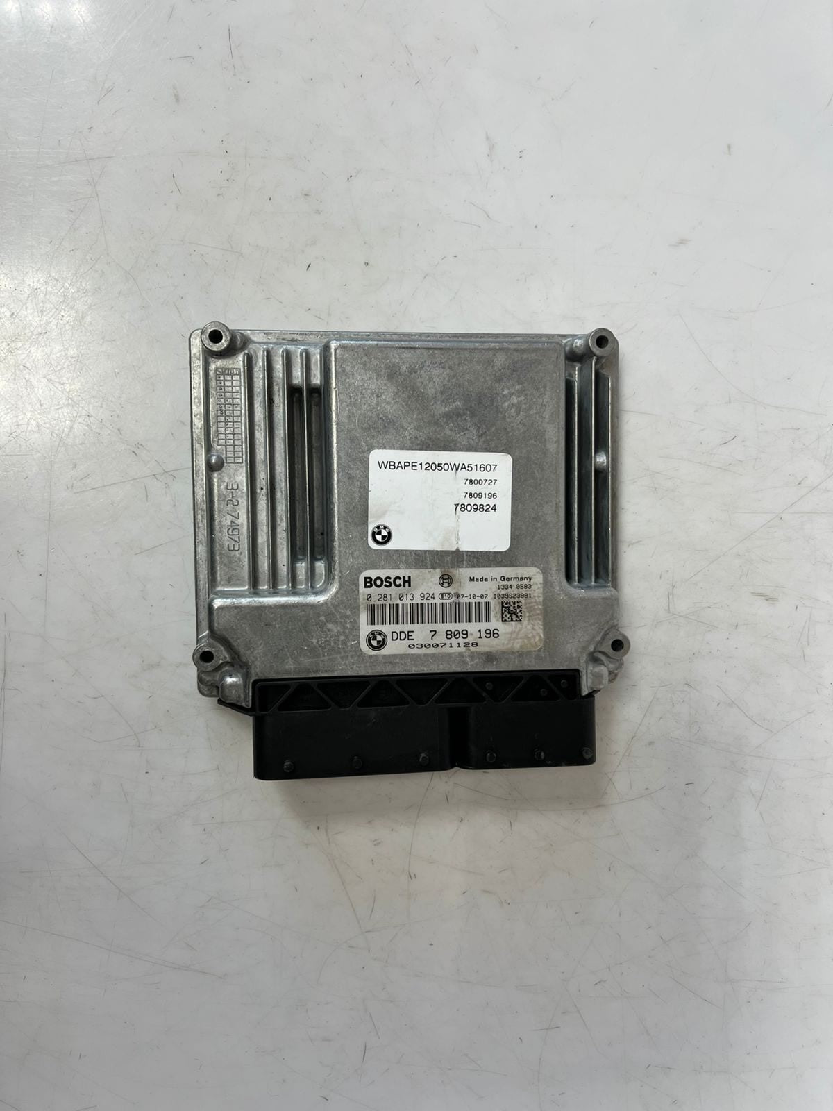 2004-2011 BMW X3 E83 Engine Control Unit ECU SET DDE+EWS+1KEY 7809196 OEM