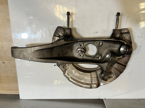 2012-2019 BMW M5 F10 F12 F13 F06 Radnabe Achsschenkel vorne RECHTS 2284054
