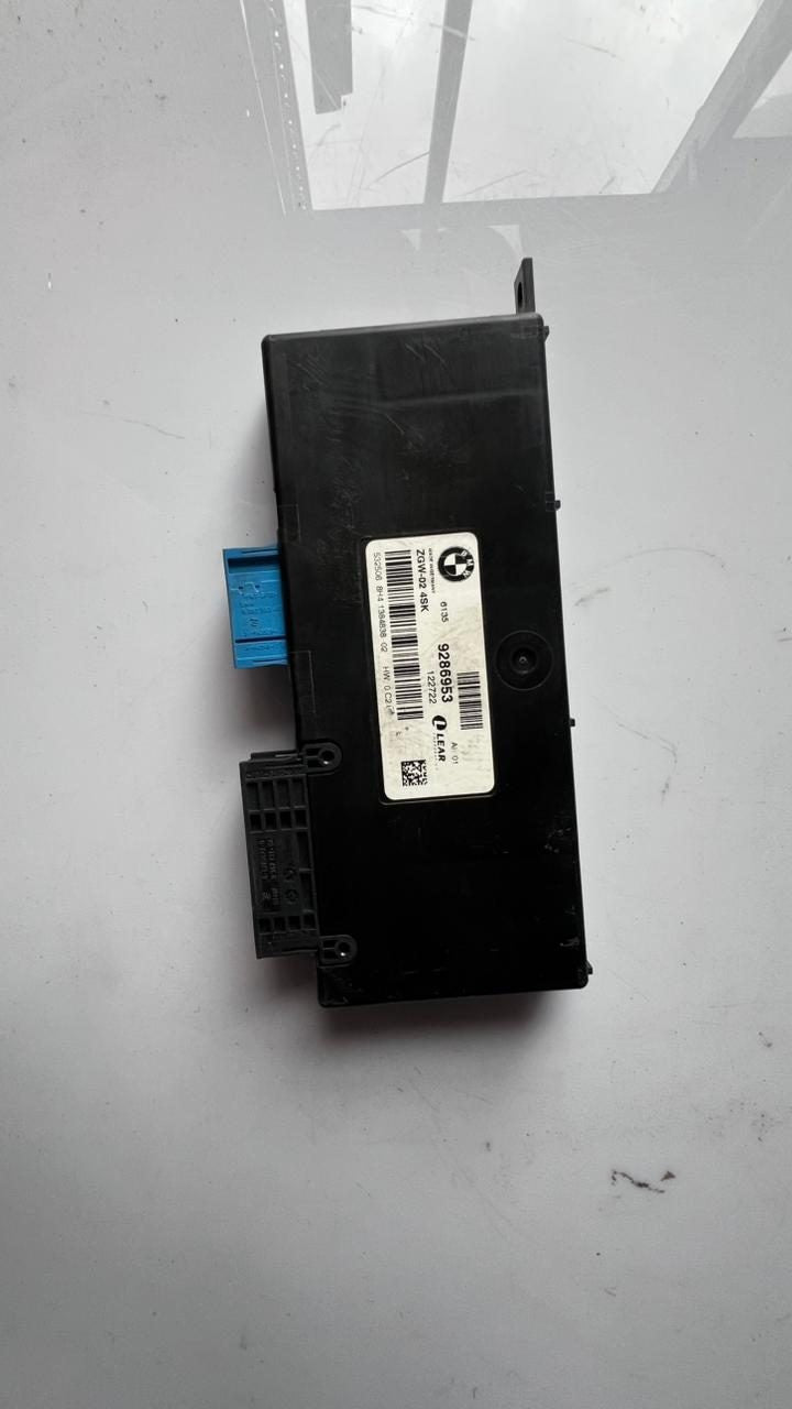2010-2016 BMW X3 Central Gateway Control Module 9286953 ZGW X3 X4 F25 F26