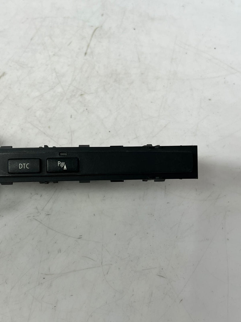 2008-2010 BMW 528i 5' E60 E61 528xi M5 DTC PDC Switch Control Module 6985749 OEM