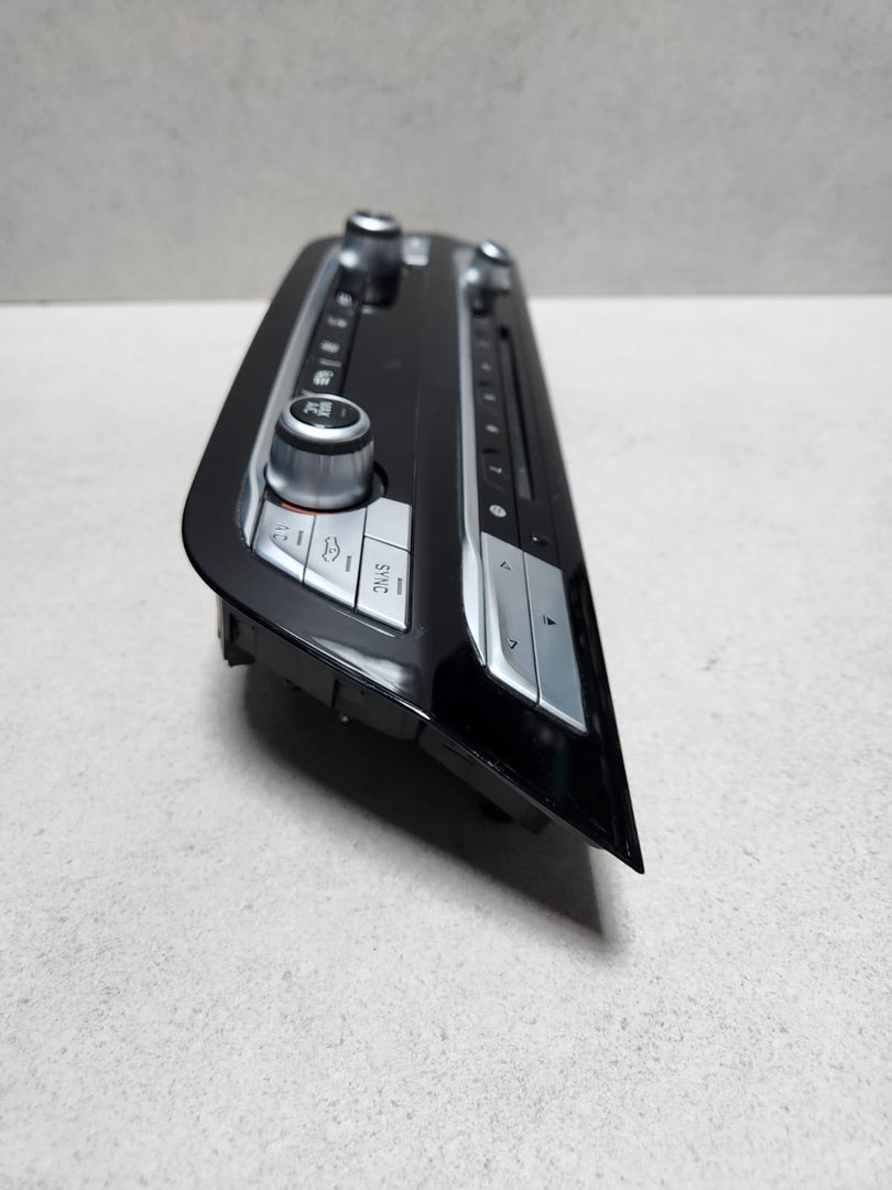 2018 BMW X3 Climate Control Panel 7951982 G01 X3 G02 X4 F97 X3M F98 X4M and iX3