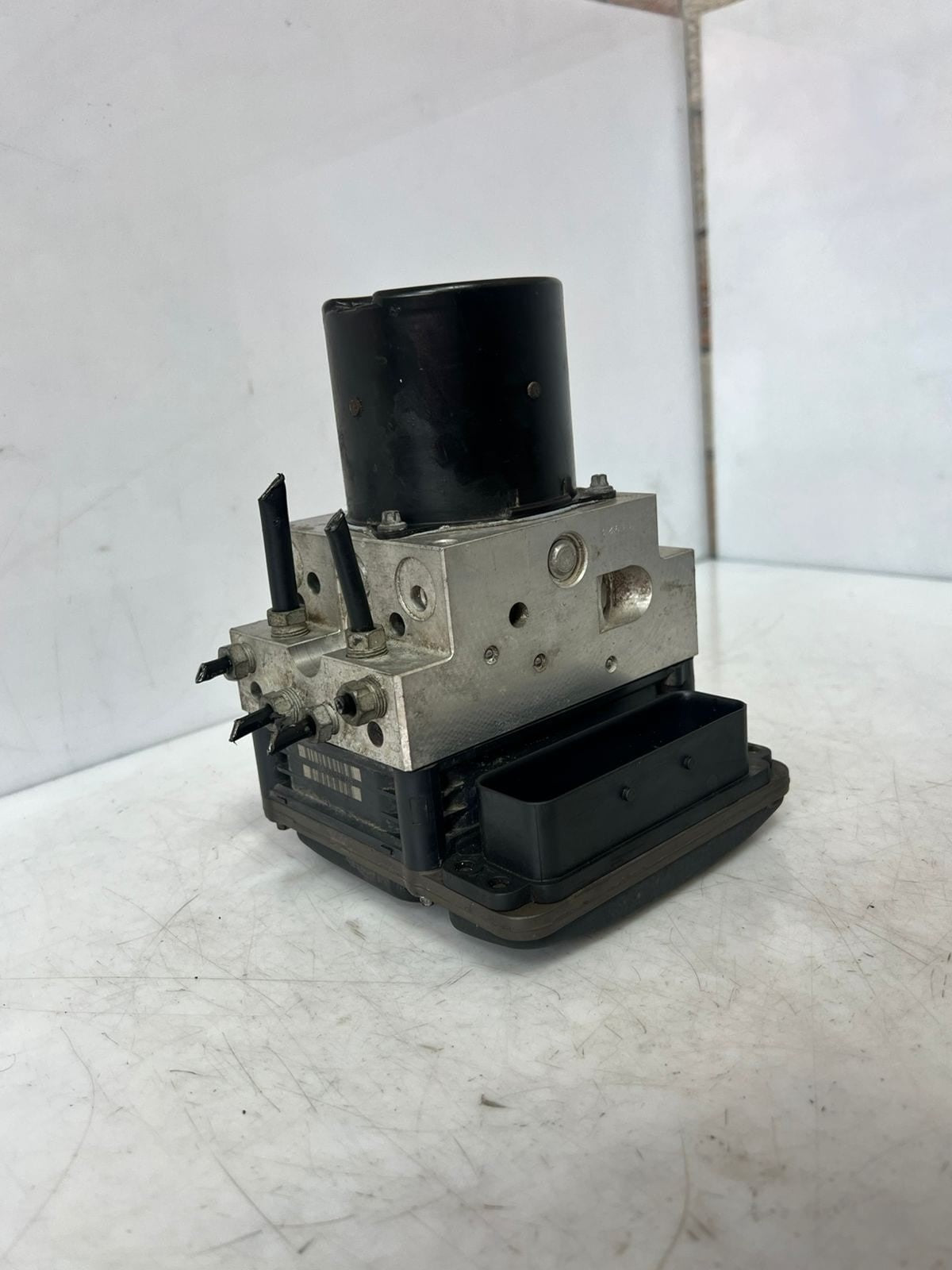 2008-2010 BMW E6X 535i 5 Series E60 520d Abs Pump Control Module 6783360 OEM